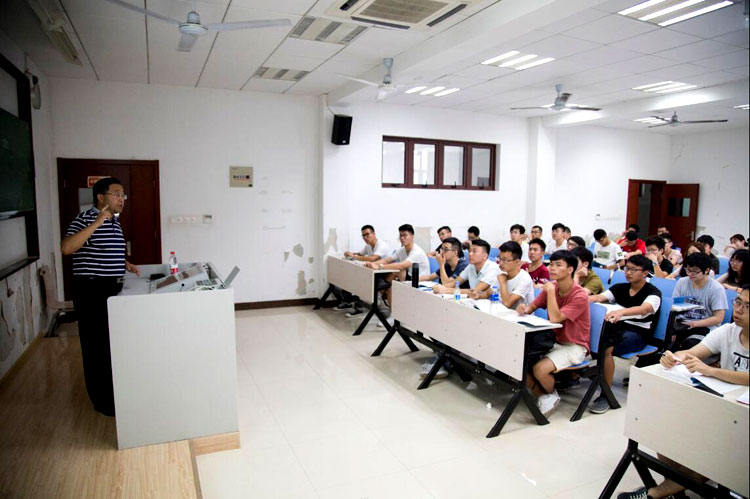 南京航空航天大学课堂风采