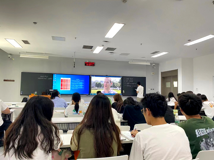 北理工国际班学生风采